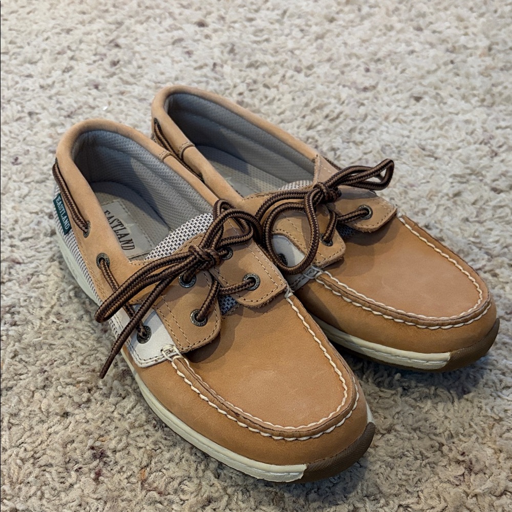Women’s Eastland Solstice Tan and Cream Boat Shoes